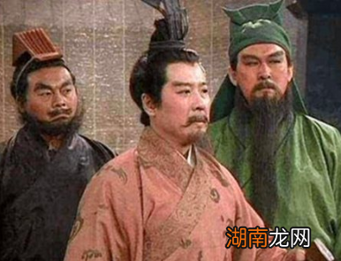 曹睿称帝后，刘备为何没把被废黜的汉献帝接到蜀国？