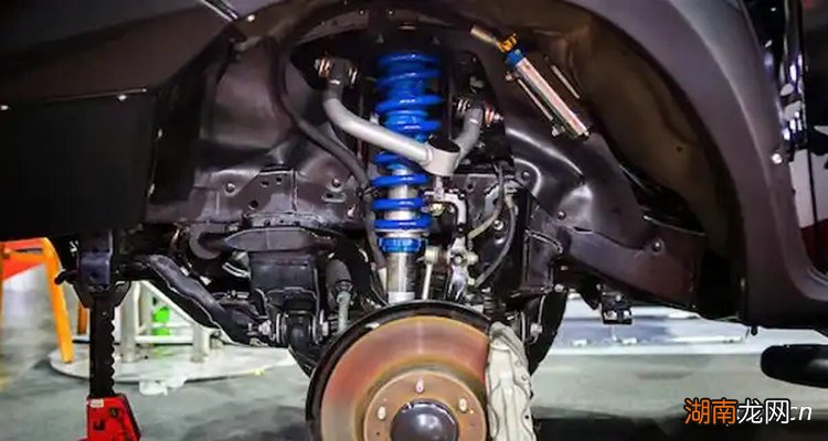 汽车减震器坏了会出现什么症状