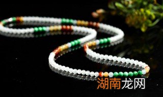 翡翠玉五行属什么的 翡翠五行属啥