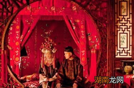 古代女子年纪轻轻尚未发育成熟 她们为何就早早嫁人了