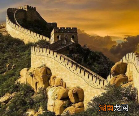 古代没有钢筋和混凝土 古人是如何将长城砌起来的