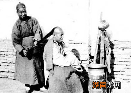 清朝时期的辫子真的和电视剧一样吗 当时的辫子又是如何发展的