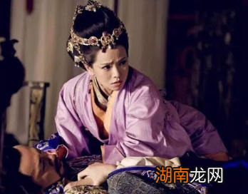 正史中的伏寿皇后是怎么死的?曹操为什么要抓她?