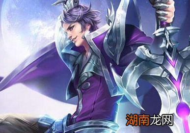 秦始皇统一六国建立秦朝时，西汉开国皇帝刘邦正在做什么？