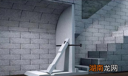 古代修筑皇陵时该如何防盗?工匠们怎么从墓中出来?