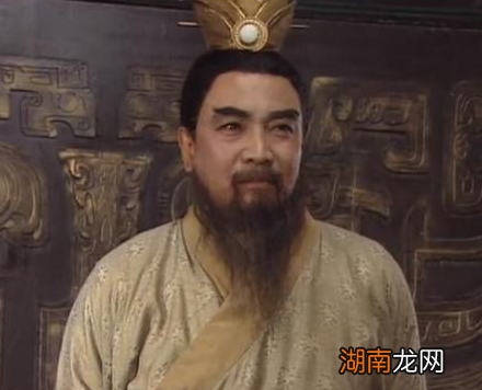 历史上的张飞用的并不是丈八蛇矛 张飞用的真正武器是什么