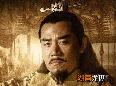 为什么平民出身的朱元璋和刘邦,晚年时期都喜欢杀功臣?