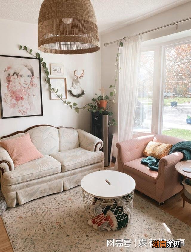 18位“巧妙装饰巢穴”的女性