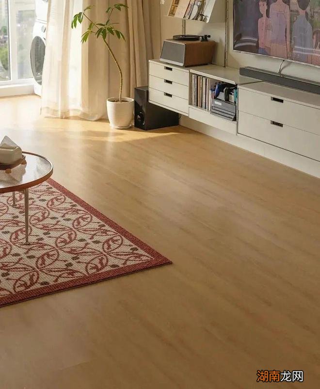 地板应该这样选!第二套房我遵守"这5大妙招",提高了家居舒适感