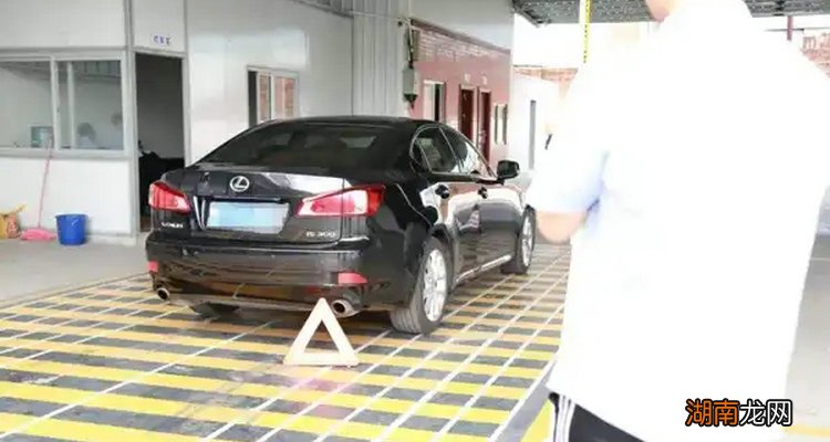 验车过期一个月怎么办