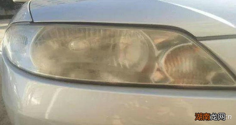 前大灯罩发黄怎么修复