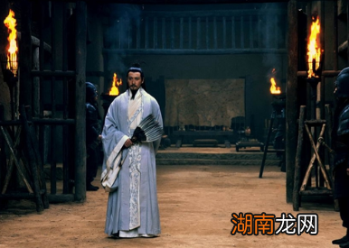 诸葛瞻作为诸葛亮的儿子,为什么没能登上高位?刘禅是如何限制他的?