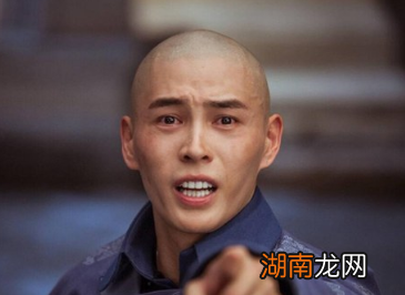 弘昼生前为何多次为自己举办葬礼？乾隆对他是什么态度？