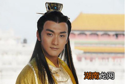 朱由校和朱由检是兄弟关系，为何朱由校将皇位传给了弟弟？