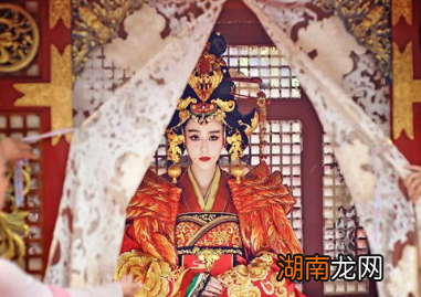 武则天为什么能得到李治的喜爱,而得不到李世民的喜爱呢?