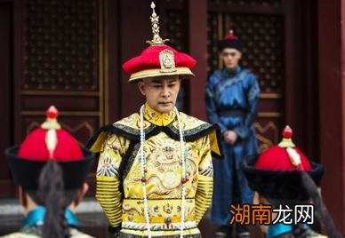 乾隆晚年最大的错误是什么?他为什么会变成这样?