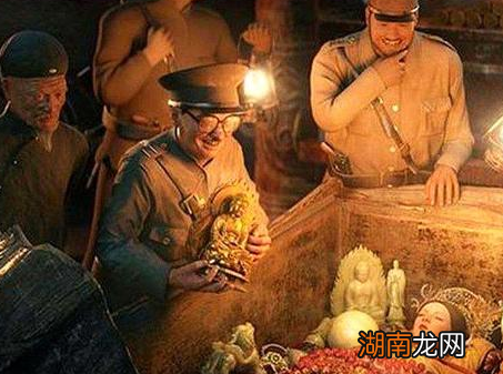 同样都是皇陵 清朝皇陵为什么总是被盗