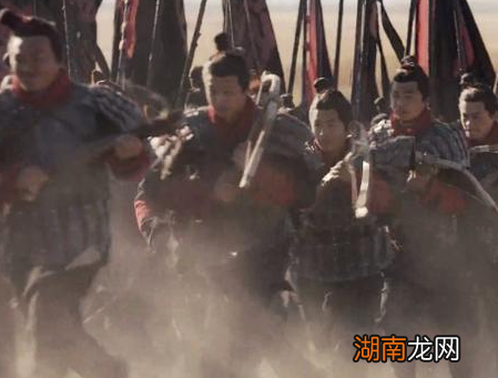 商鞅变法和胡服骑射相比 谁对国家的实力提升更加明显