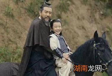 周不疑只是个孩子,为什么曹操会如此敌视他?