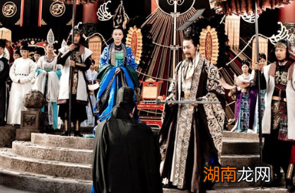 连自己的儿子都看不上的武则天，为什么会信任狄仁杰？