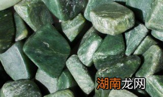 翡翠手镯总能磕碰怎么办 翡翠手镯碰伤了怎么办