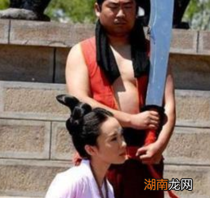 古代刽子手听到刀下留人为何就停手 如果不停手的话会怎么样