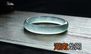 翡翠原石纹裂怎么处理 翡翠裂纹怎么办