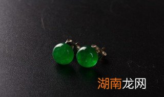 玛瑙种翡翠算什么等级 翡翠玛瑙种的属于