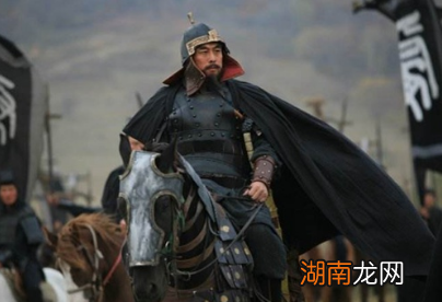 赢虔为什么会遭受劓刑？他犯了什么罪？