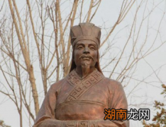 作为白起生死仇敌的范雎，他的下场是怎样的？