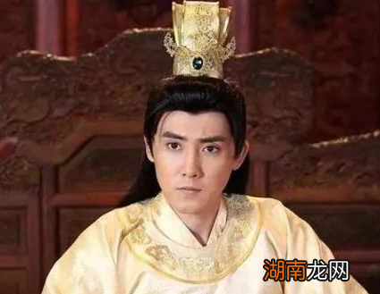 如果当初继位的是扶苏的话 秦朝还会二世而亡吗