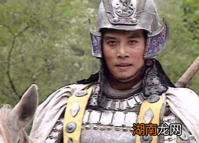 五虎将的排名是怎么来的?是按照武艺的强弱吗?