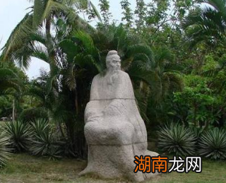 杜牧的多才多艺体现在了哪里？他经历过什么挫折和苦难？