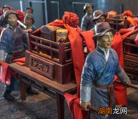 古代皇子是如何迎娶新娘子的 给他做媒的人又是谁