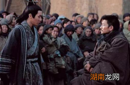 墨子为什么要建立墨家？墨家具备怎样的特征？