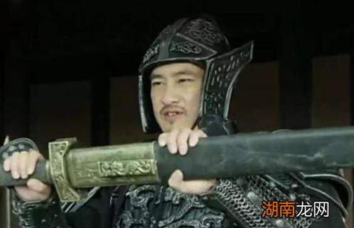 秦国在长平之战中一开始为何会让王龁指挥?原因是什么