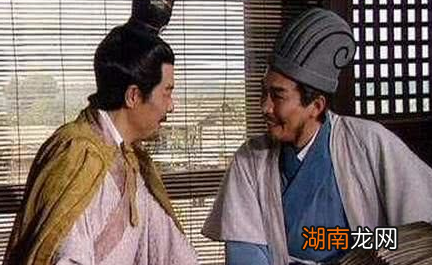 水镜先生不推荐司马懿,是因为看出了司马懿的野心吗?