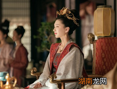 曹皇后为什么能稳坐皇后之位，时间长达二十八年呢？