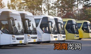 假机油用后有什么反应 汽车加入假机油发动机造成什么损害