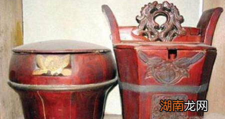 故宫里没厕所,宫里的妃子侍女怎么上厕所?