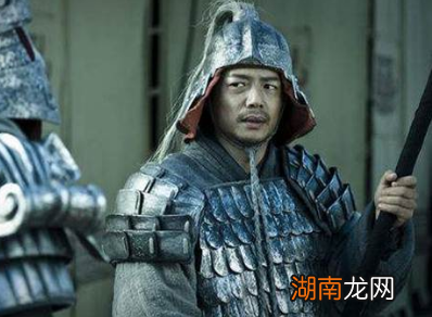 为什么说韩信是军事天才?他也是“纸上谈兵”吗?