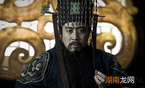 揭秘:自秦始皇之后为什么就没有皇帝穿黑色龙袍了?