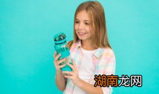 孩子不合群怎么玩，小孩不合群不喜欢别小朋友玩怎办