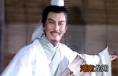 诸葛亮十分欣赏他，向宠在历史上是怎么死的？