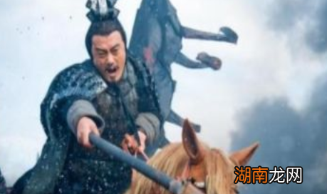 曾经常胜的章邯为何后期却屡战屡败呢？