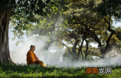 为何很多古人年龄越大就越信宗教呢？