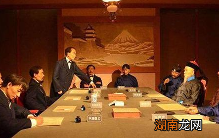 清朝灭亡时还有那么多赔款没还完 剩下的钱最后怎么样了