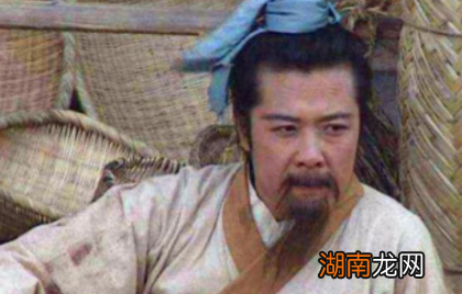 曹操在赤壁大败后还活了很久，为何他晚年没什么作为呢？