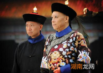 古代太监月入多少钱 古人为何将自己的孩子送进宫做太监