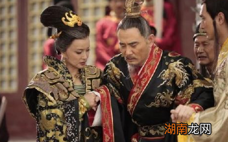 武则天已经登上帝位,为何最后还是无奈还政与李唐呢?